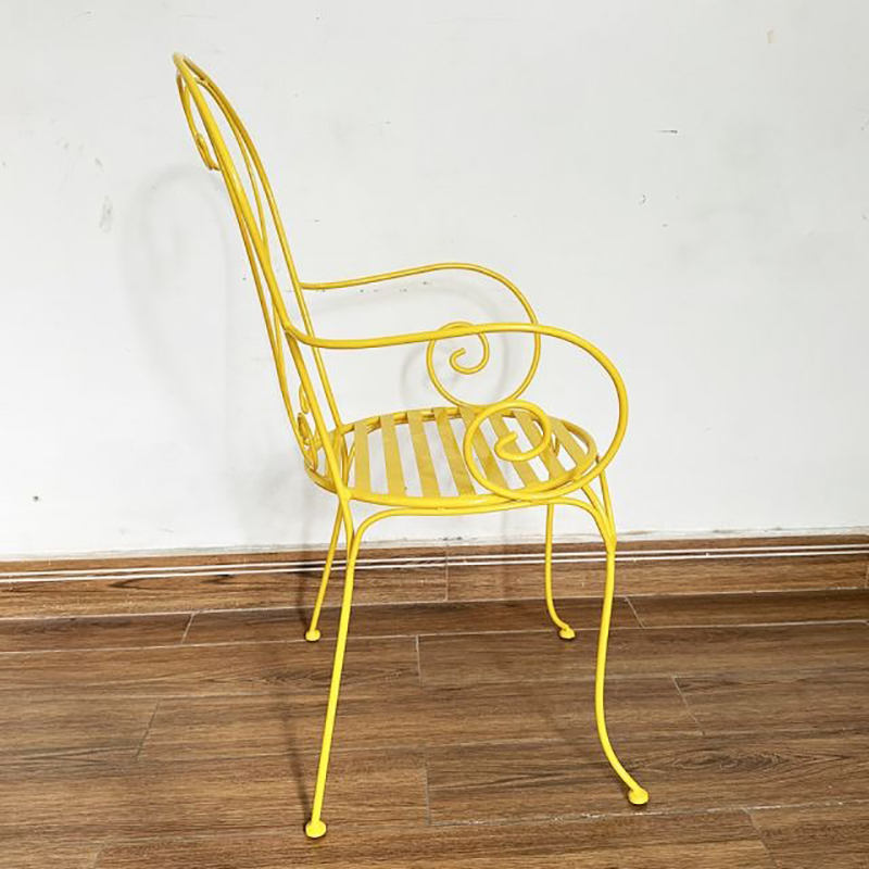 Ghế sắt Decor hoa văn nghệ thuật nhiều màu BS118