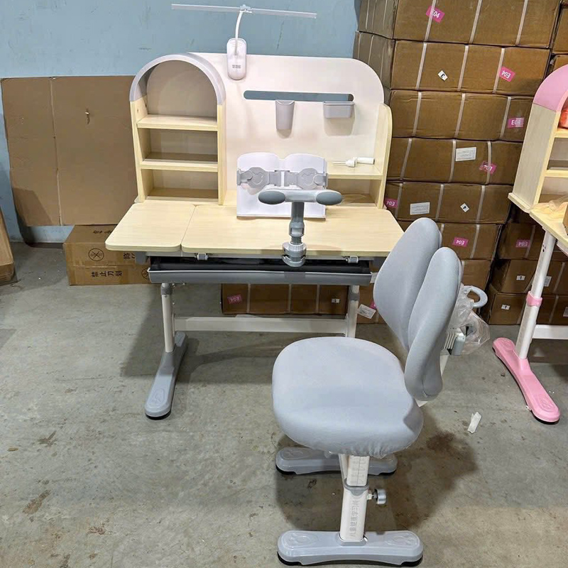 Bộ bàn học thông minh F06 giúp bé học tập thoải mái và bảo vệ mắt, tăng hiệu suất học tập BH800