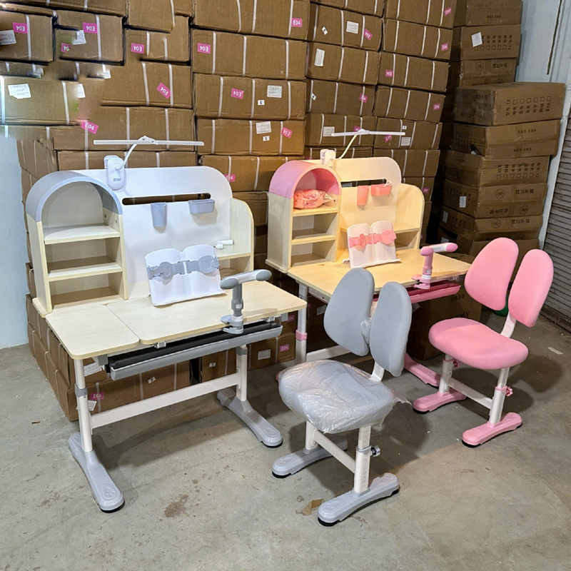 Bộ bàn học thông minh F06 giúp bé học tập thoải mái và bảo vệ mắt, tăng hiệu suất học tập BH800