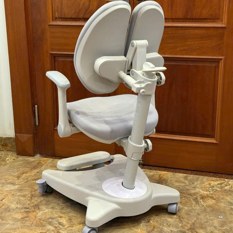 Ghế ngồi học thông minh F11 giúp bé có tư thế ngồi học đúng BH054