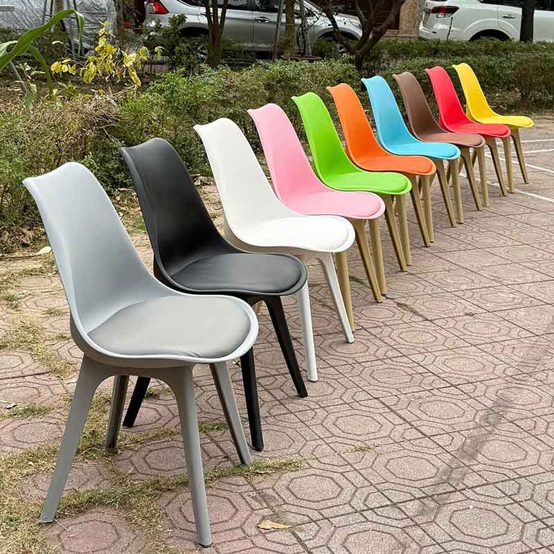 Ghế nhựa đúc Eames mặt nệm nhiều màu giá rẻ, bền - đẹp GC944