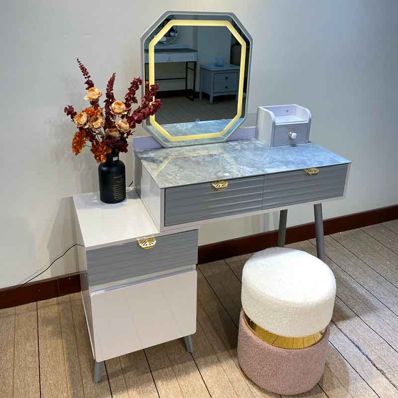 Bàn phấn trang điểm đẹp độc đáo tiện dụng cho chị em BP535