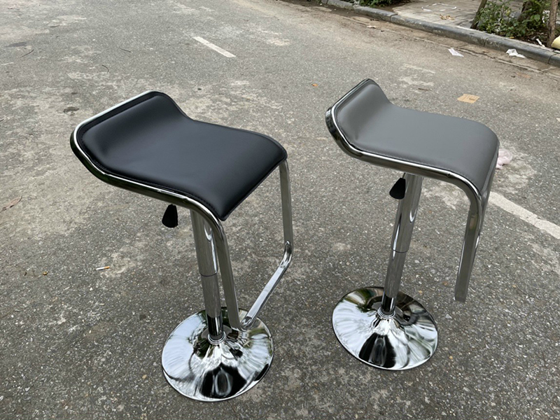 Ghế Bar mặt vuông sử dụng cho nhà hàng quán Bar GB243