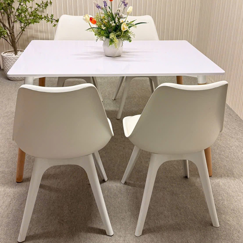 Bộ bàn ghế cafe, nhà hàng, quán ăn, bàn vuông Eames mix ghế mặt đệm giá rẻ GC844