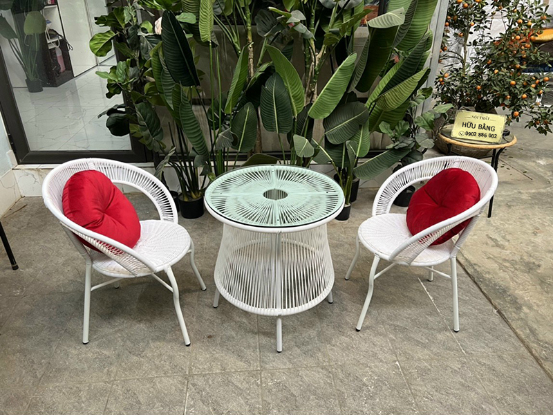 Bộ bàn ghế mây nhựa chân quỳ dây văng BM200