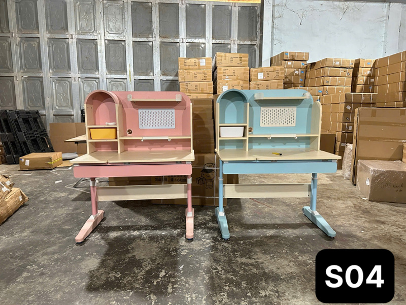 Bàn học thông minh S04 hỗ trợ chống gù cho bé, chất liệu gỗ cao cấp BH762