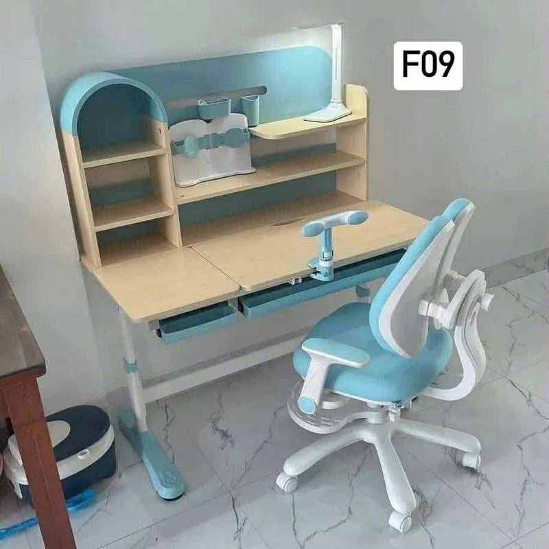 Ghế ngồi học thông minh Y09 có thể nâng hạ phù hợp với từng độ tuổi của trẻ BH846