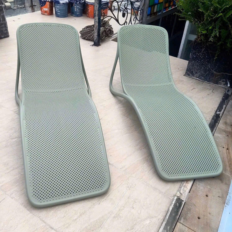 Ghế nằm thư giãn bể bơi ngoài trời thiết kế cong ôm dáng – nằm chill cực thích GT597