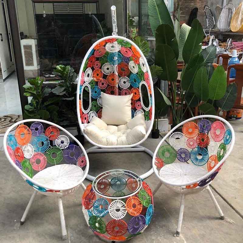 Combo xích đu bàn ghế mây hoa tiết hoa mai đầy màu sắc XD216